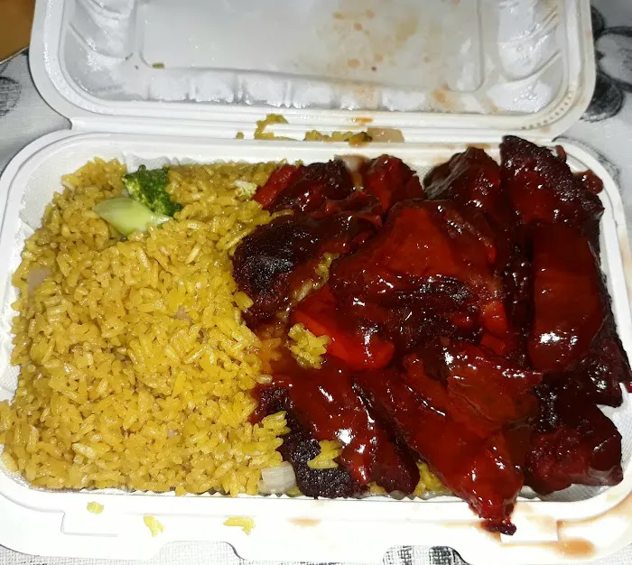 Hardee Chinese & American Cusine 7