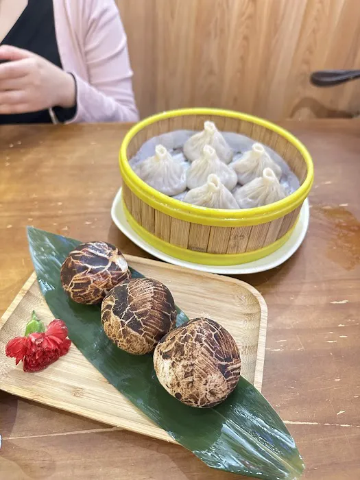 Din Soup Dumplings 鼎泰轩 2