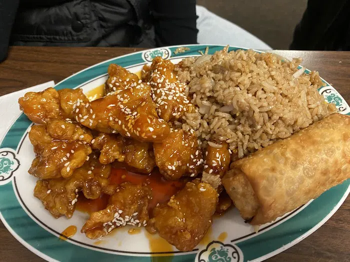 Great Wall Restaurant 6