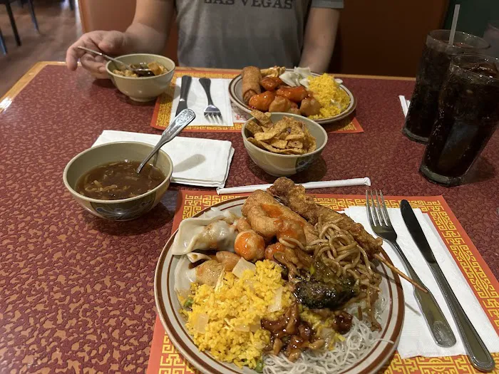 Golden China Restaurant 3