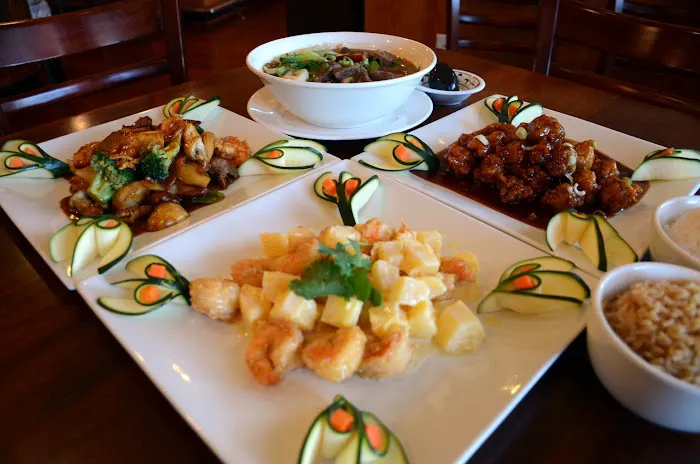 China Wok Restaurant & Sushi Bar 5