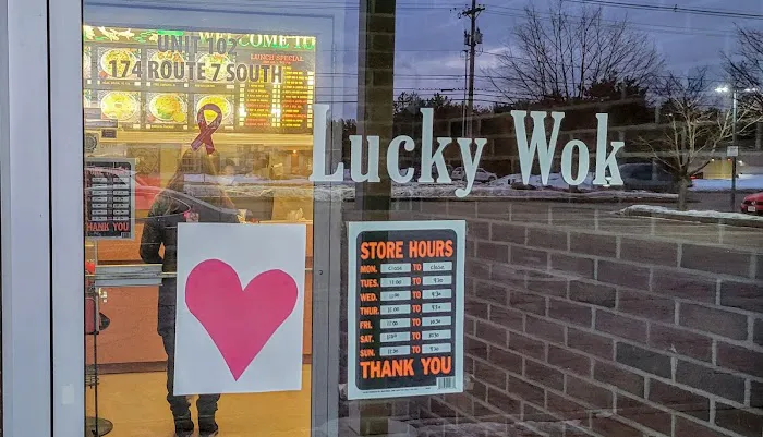 Lucky Wok 8