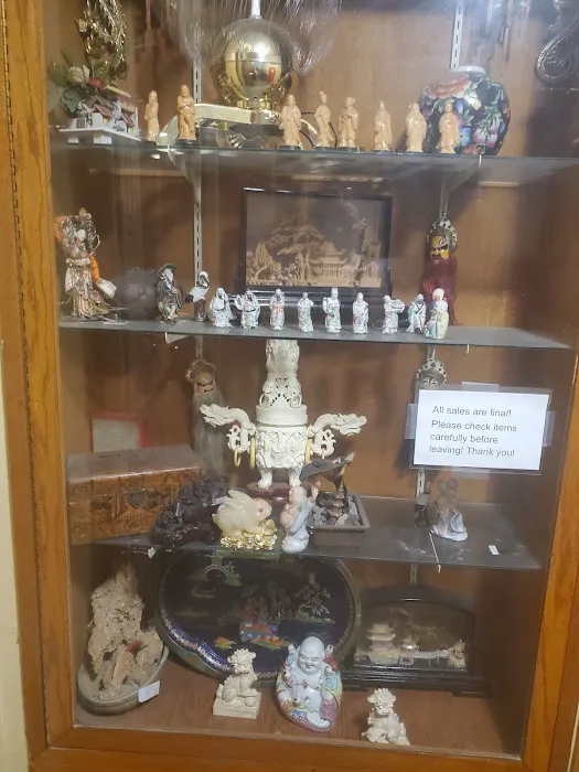 Wong's Golden Palace 9