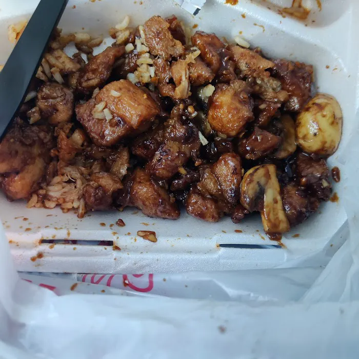 Chins Gourmet 3