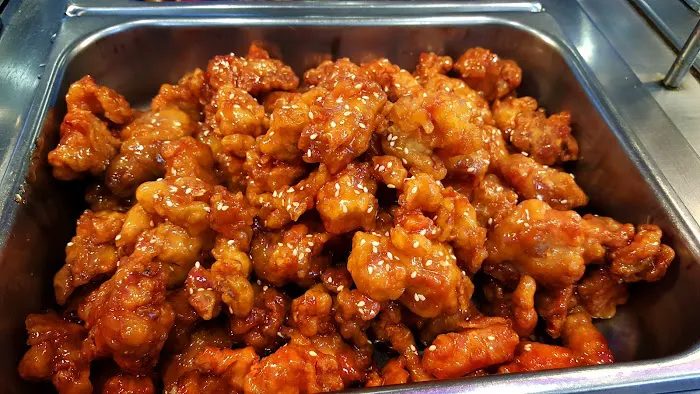 Lucky Chinese Food 10