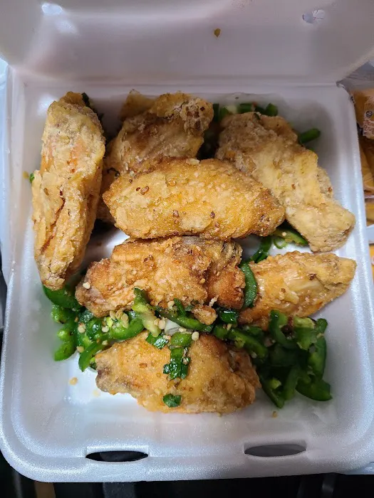 Lucky Chinese Food 9