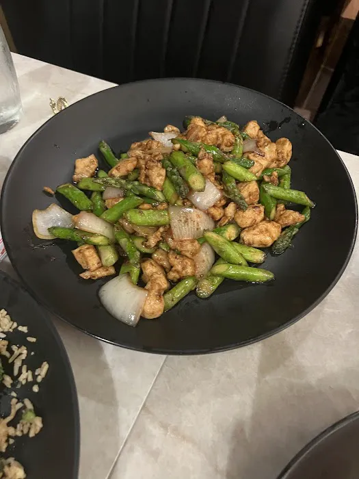 Emerald Chinese Cuisine 6