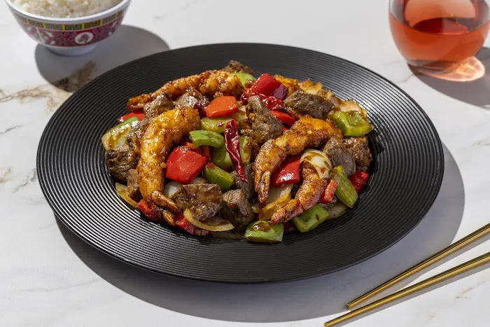 Emerald Chinese Cuisine 8