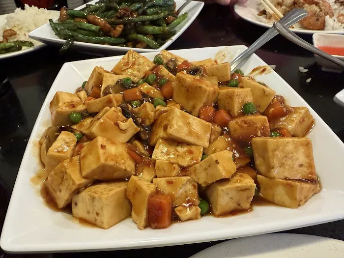 Pak Inn Chinese Restaurant 5