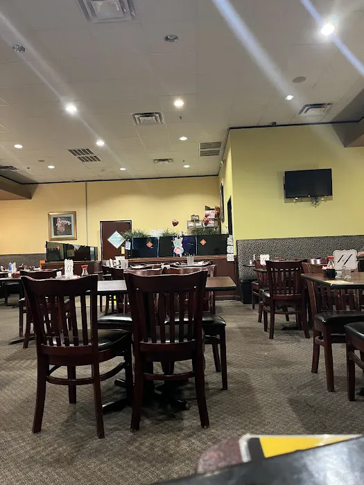 Jin's Asian Cafe 7