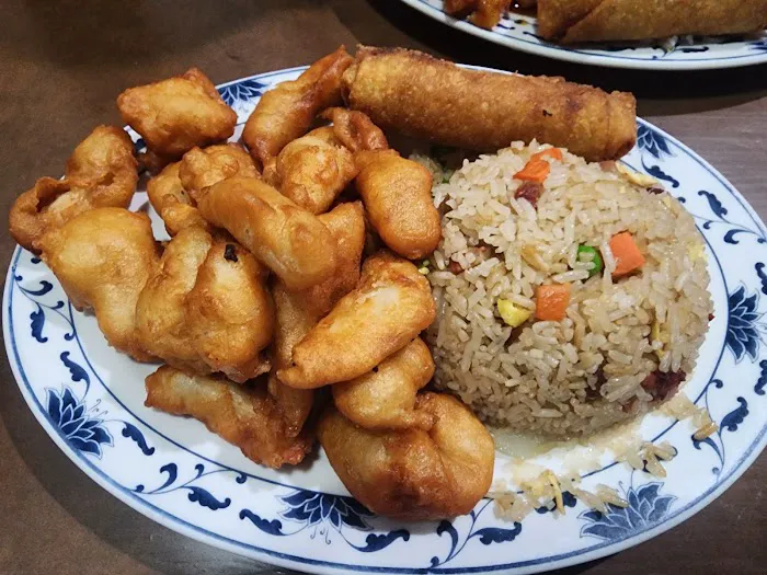Tray's Garden Chinese Restaurant 2