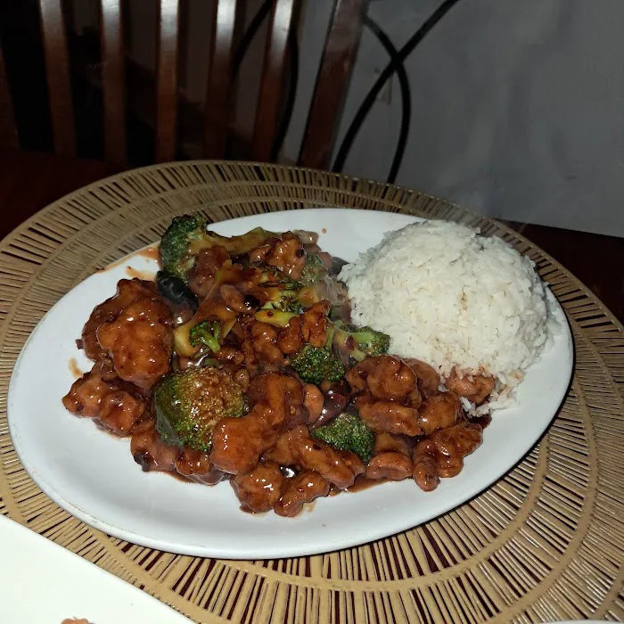 Correa Chinese Cuisine 4