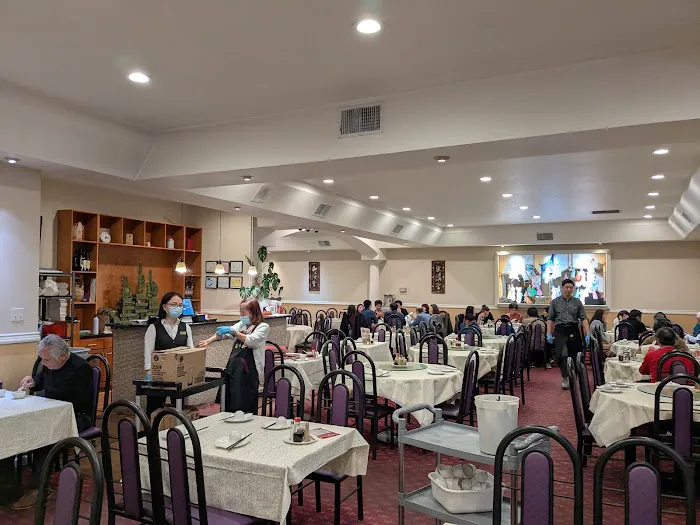 Golden Palace Restaurant 7