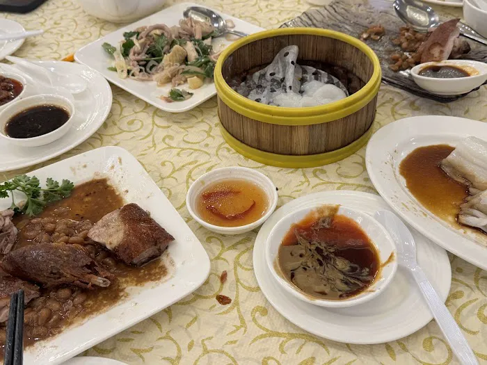 Grand Dynasty Chinese Seafood Restaurant 8