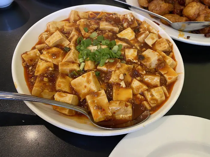 May Flower Restaurant 8