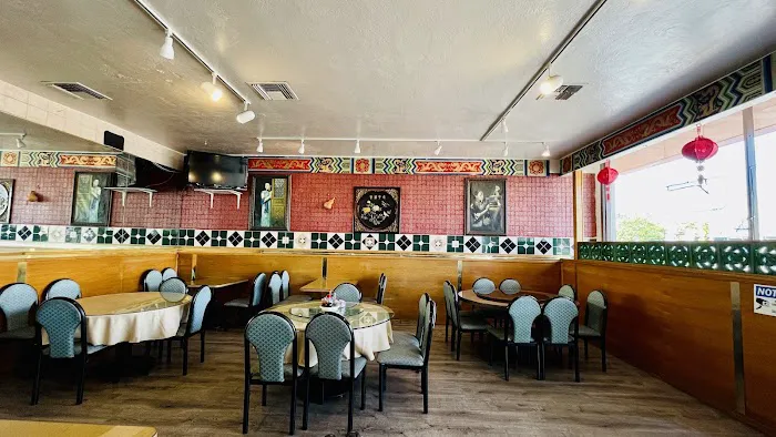 Edna Ray Chinese Restaurant 10