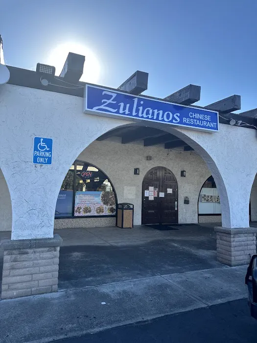 Zulianos Restaurant 3