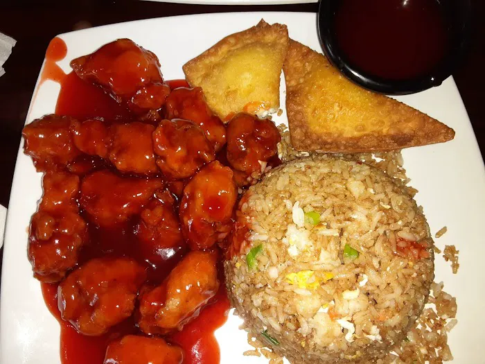Pearl River Chinese Restaurant 3