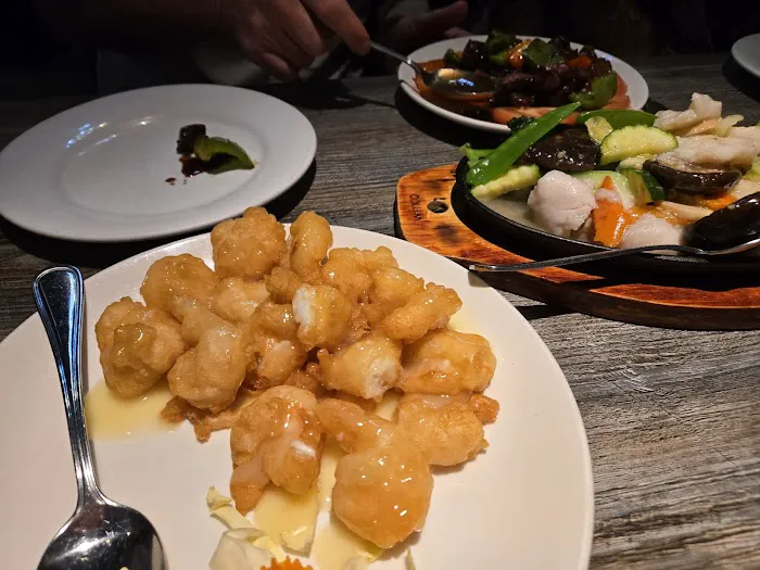 Hong's Gourmet 10
