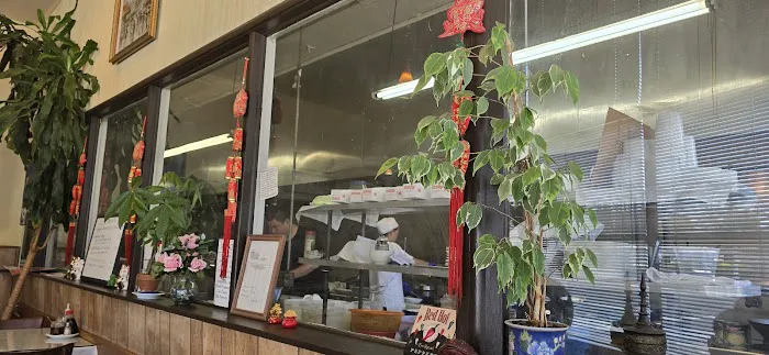 Hunan Taste Restaurant 2