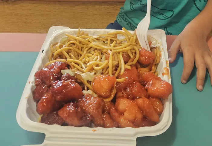 Mr. Chau's Restaurants 3