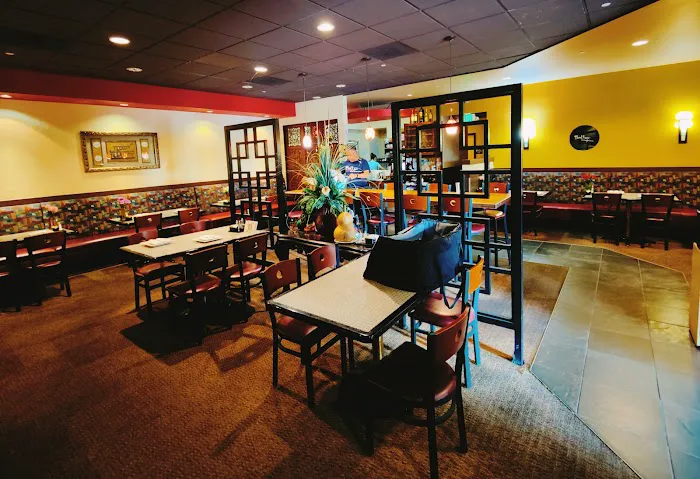 Pearl River Restaurant 6