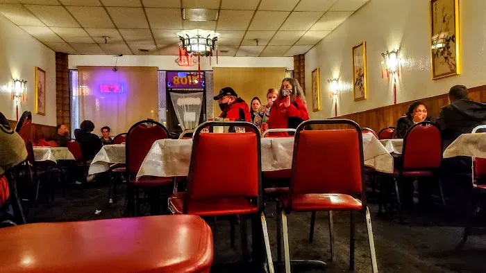 Golden House Restaurant 5