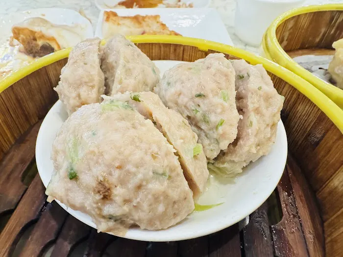 Cheung Hing Restaurant 8