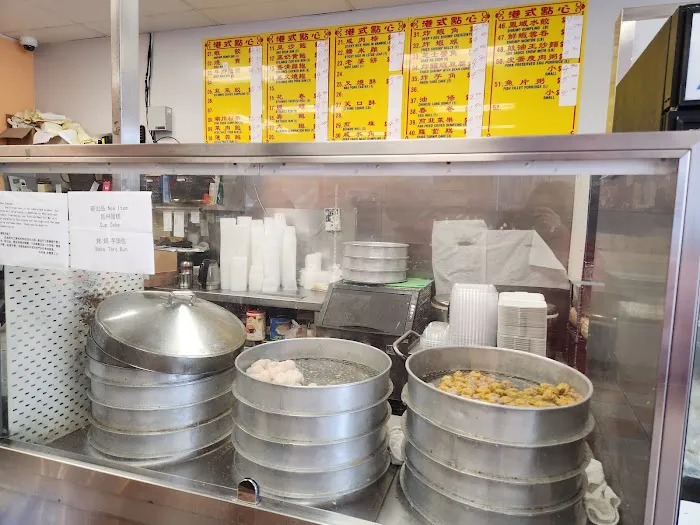 New Hwong Kok Restaurant 8