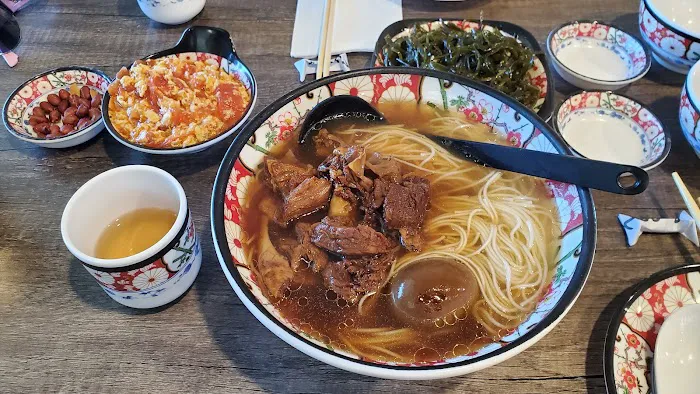 Hu Din Ji Shanghai Bistro 6