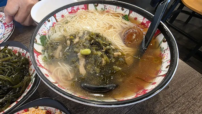 Hu Din Ji Shanghai Bistro 8