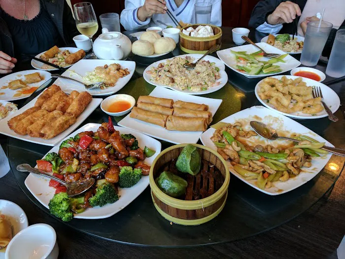 B K's Bistro 3