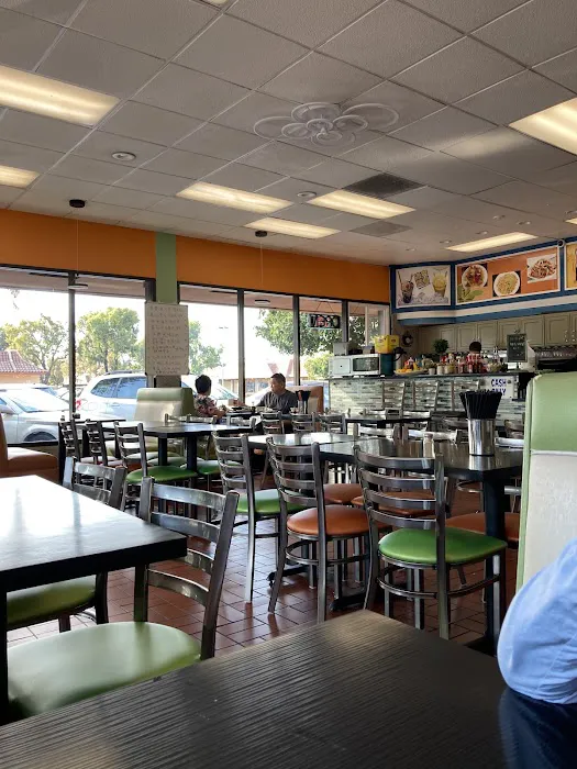 Fairwood Cafe 6