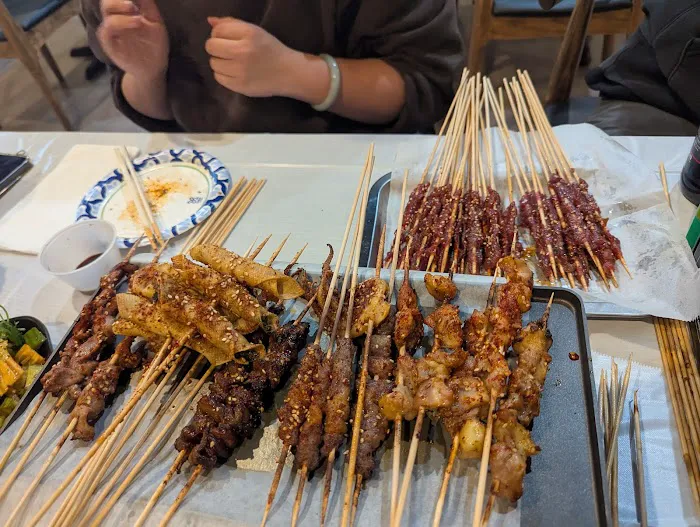 Qianxun Kabab Bar 喝丢一只鞋 3