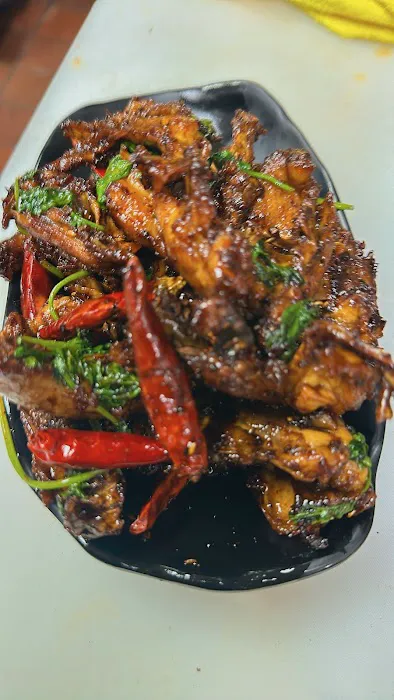 Qianxun Kabab Bar 喝丢一只鞋 8