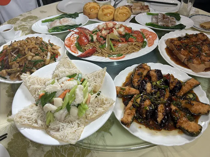 Golden Bay Seafood Harbor 金海湾渔港 3