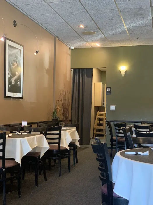 Rose Garden Restaurant 5