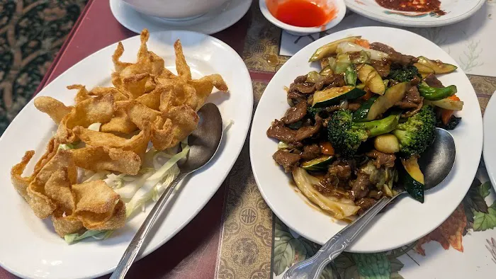 Hong Kong Seafood Restaurant 8