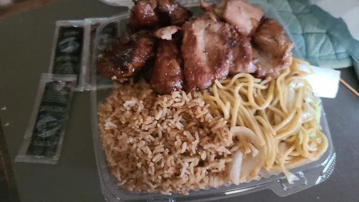 Asian Wok Chinese Restaurant 7