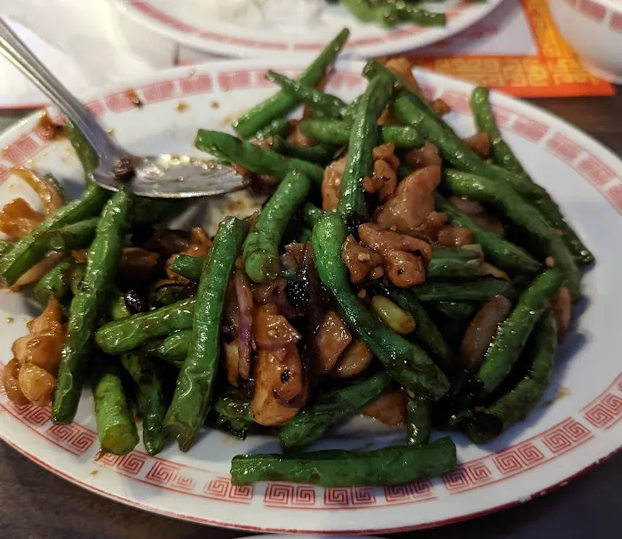Great Wall Restaurant 6