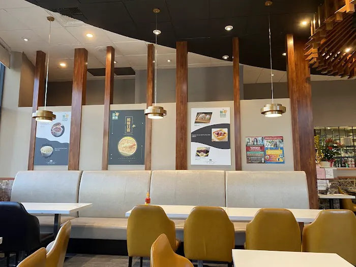 Leisure Cafe 1
