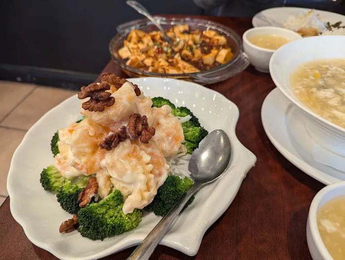 Xiang Yuen Xiao Long Bao 8
