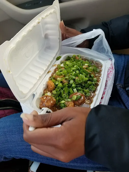 Egg Roll Kitchen 9