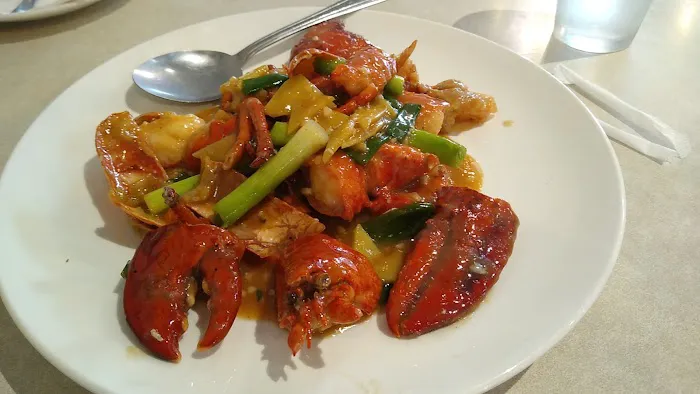 Fountain Garden Seafood Restaurant 10