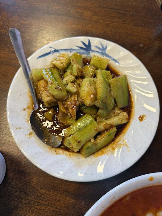 Chong Qing Noodles House 8