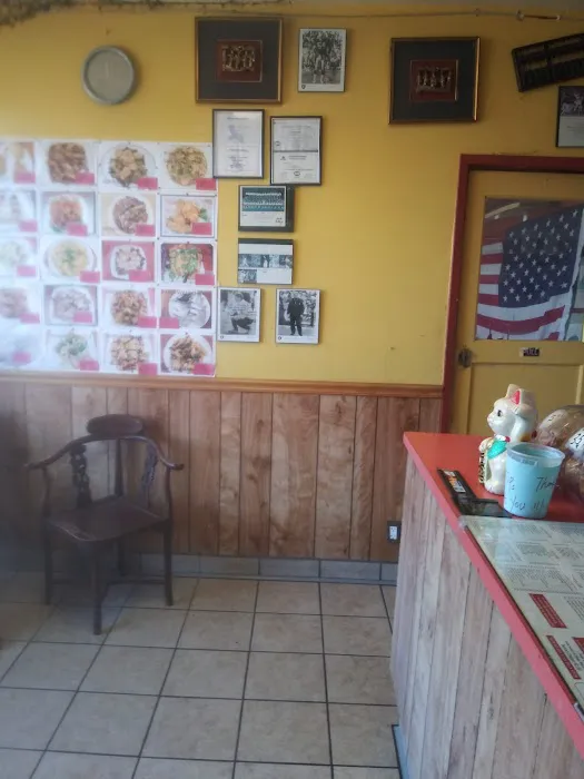 Gim's Chinese Kitchen 4