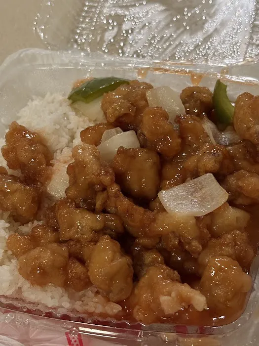 Gim's Chinese Kitchen 9