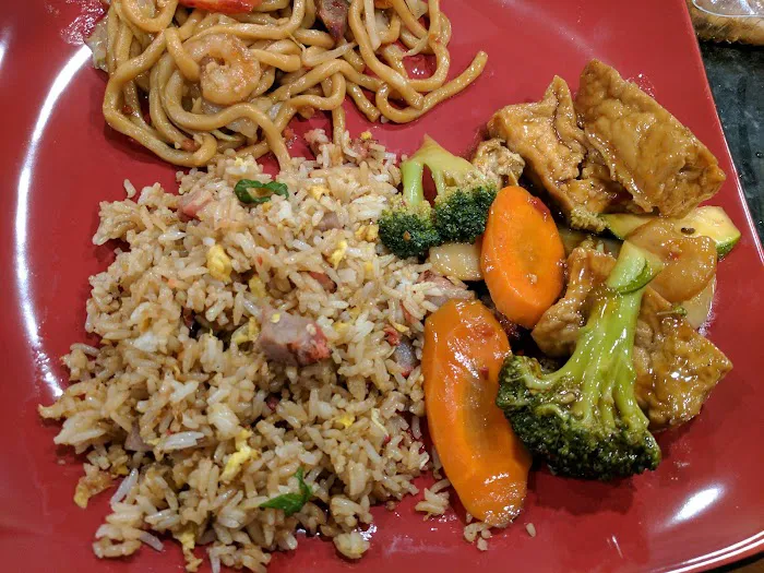 Gim's Chinese Kitchen 6