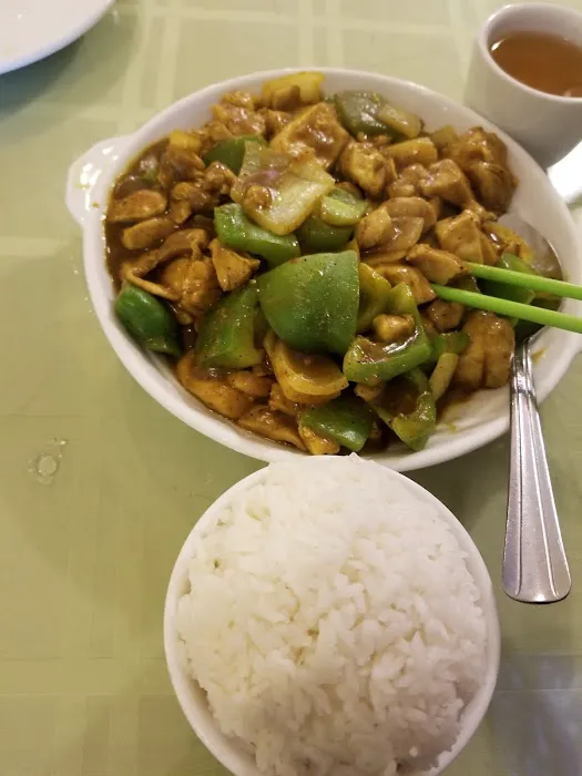 Yang Chow Restaurant 10