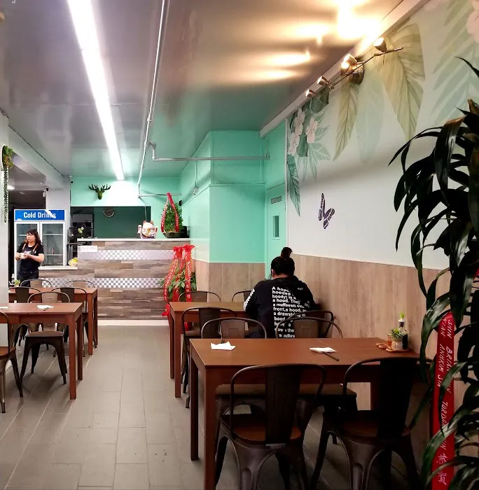 R' noodles 6